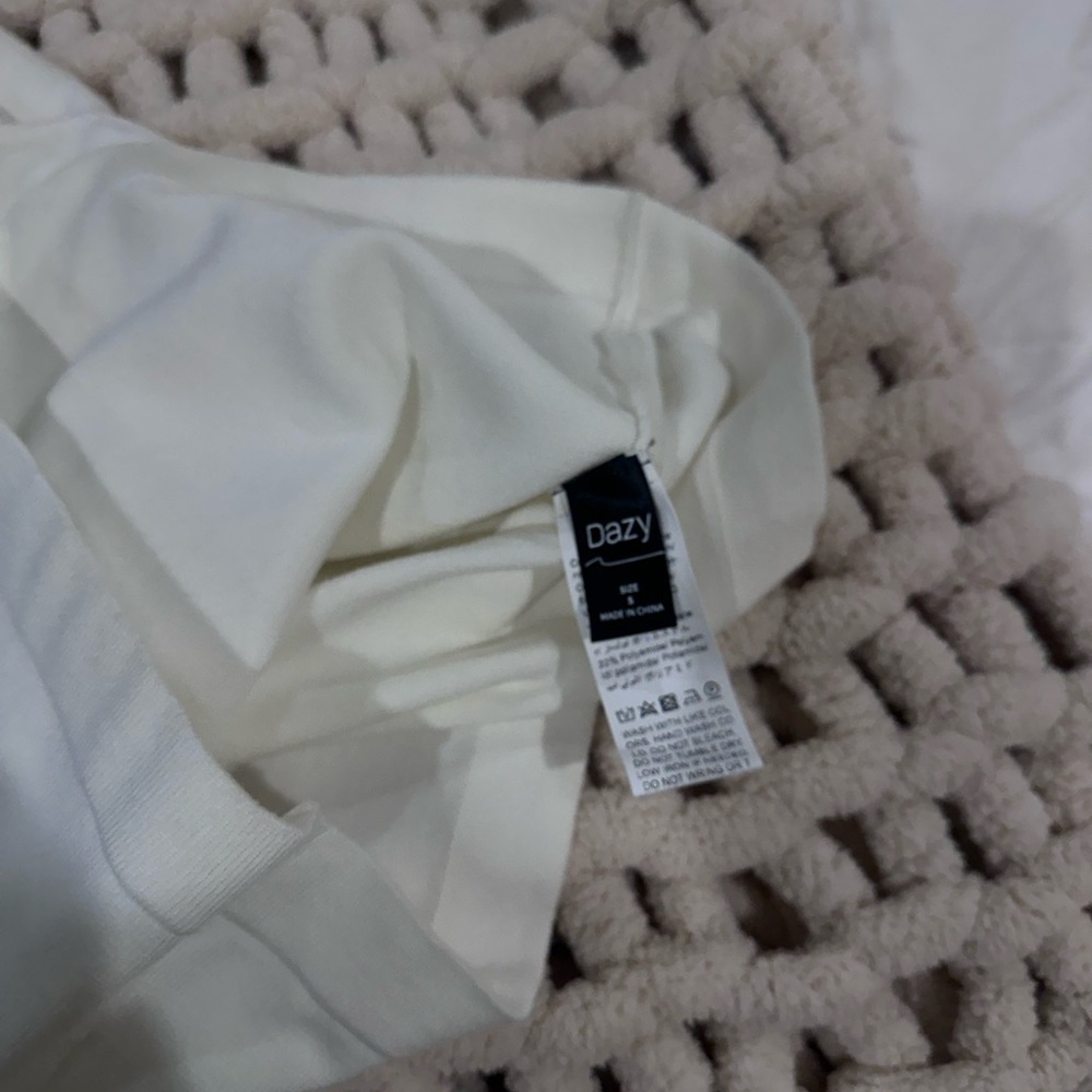 Cardigan - Picture 6 of 8